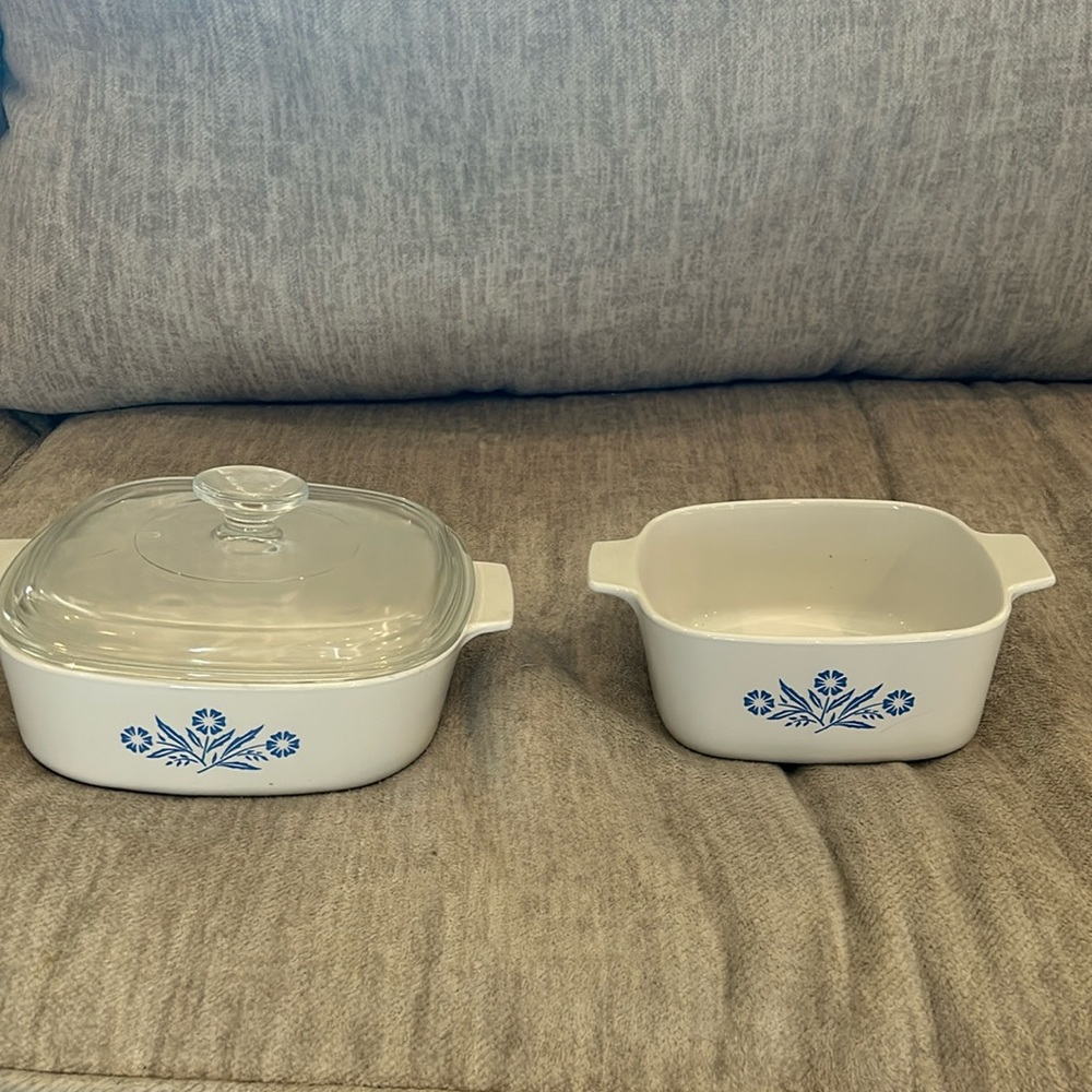 VINTAGE CORNING WARE Blue Cornflower